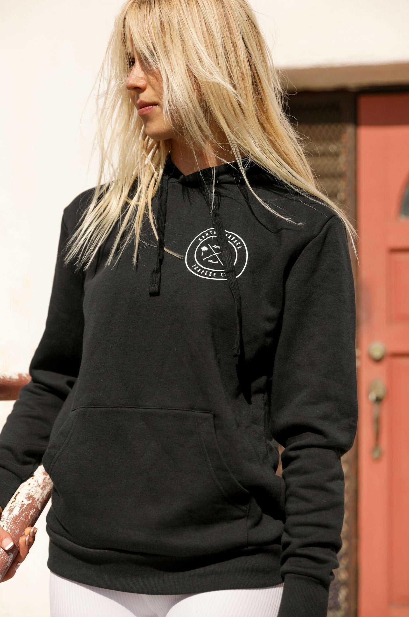 UNISEX COZY FLEECE HOODIE.